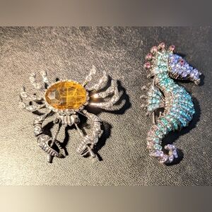 Bundle For Hagaube. Silver and Gold Crab Brooch with Gemstone